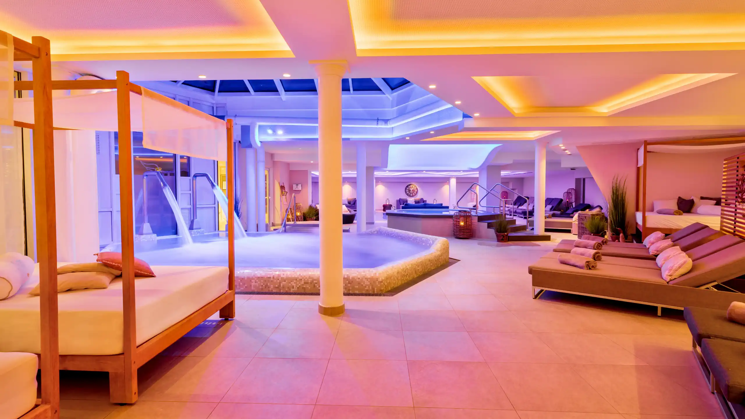 Whirlpool Sauna · 34 °C · nicht veröffentlicht · Beheizt Ja · im Hotel Romantischer Winkel  · Niedersachsen · Deutschland